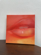 Load image into Gallery viewer, Lips in red and orange